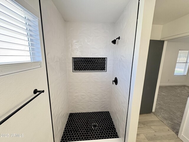 6419 W Monte Cristo Ave, Glendale, AZ 85306 - full bath with a tile shower and wood finished floors