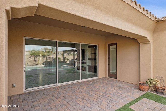 12860 W Calle De Sol, Peoria, AZ 85383 - view of patio