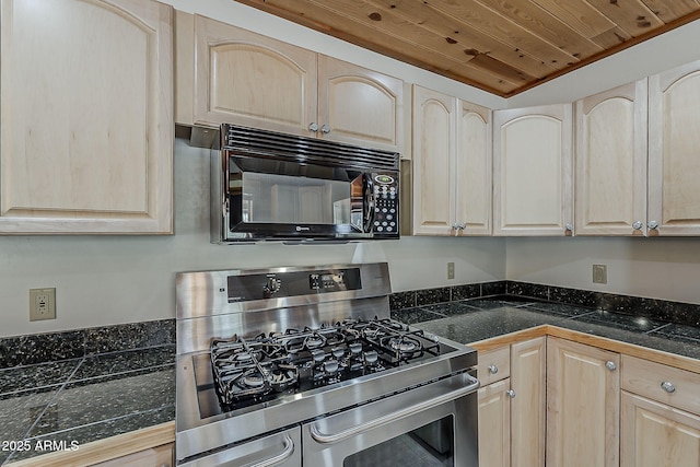 2793 Canyon Ridge Rd, Overgaard, AZ 85933 - kitchen featuring tile countertops, black microwave, light brown cabinetry, wooden ceiling, and gas stove