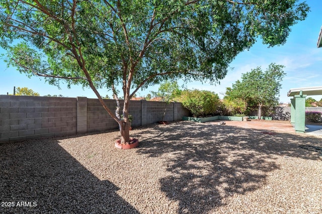 5153 W Topeka Dr, Glendale, AZ 85308 - view of yard with a fenced backyard