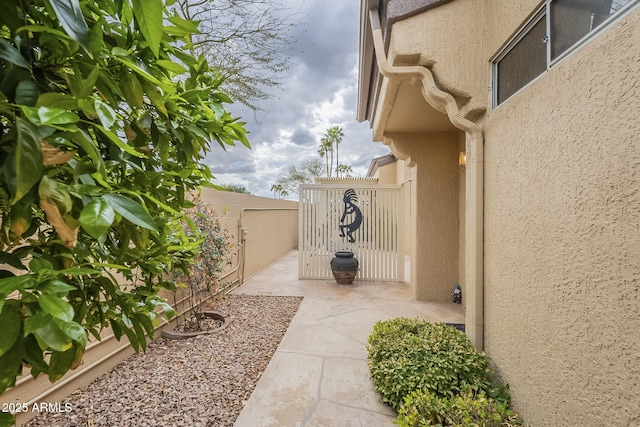 view of yard featuring a patio area and fence