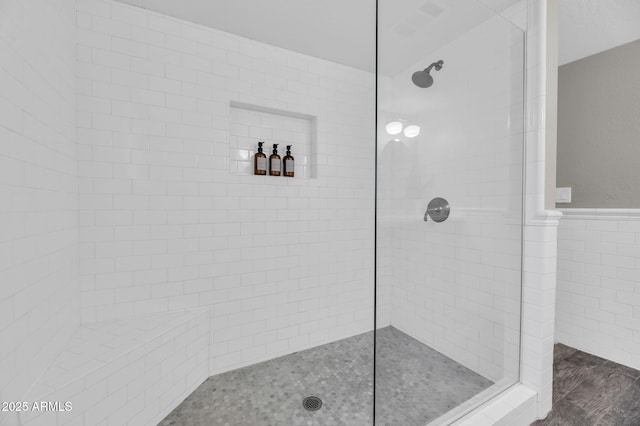 4020 N 34th St, Phoenix, AZ 85018 - full bathroom featuring tiled shower