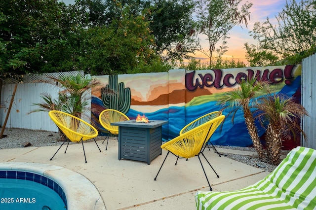 4020 N 34th St, Phoenix, AZ 85018 - exterior space featuring fence