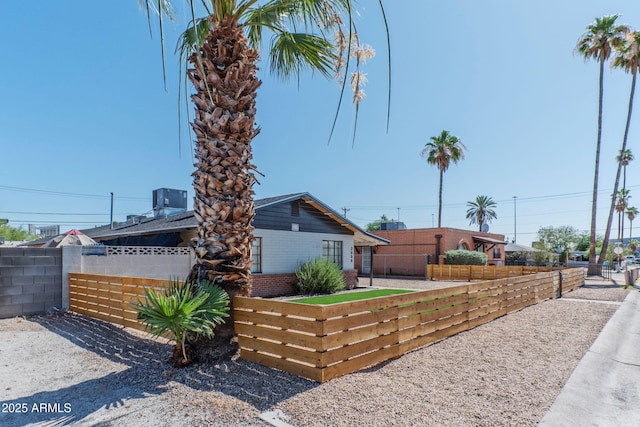 2608 W Pierson St, Phoenix, AZ 85017 - view of front facade with brick siding