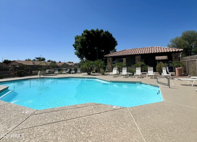 319 N Riata St, Gilbert, AZ 85234 - community pool with a patio area