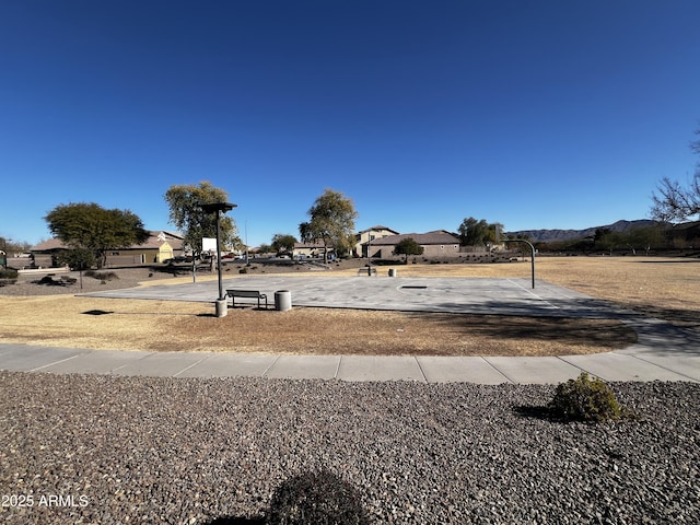 view of yard with a mountain view