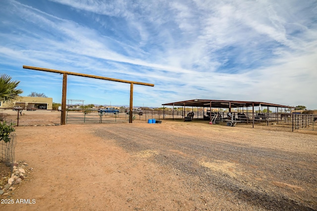 view of yard featuring a rural view