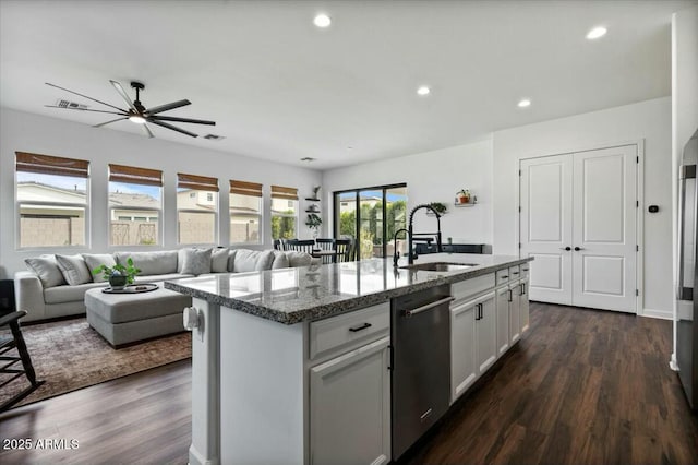 35241 N Covelite Way, San Tan Valley, AZ 85144
