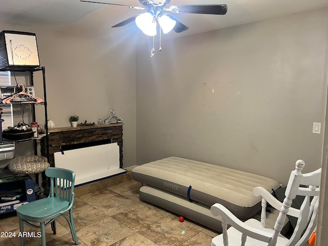 bedroom with ceiling fan