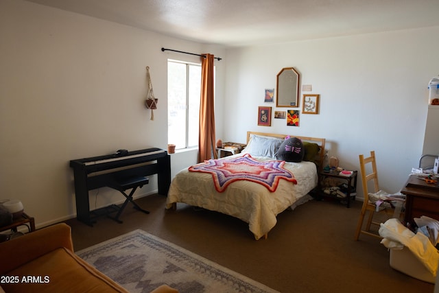 bedroom featuring carpet floors