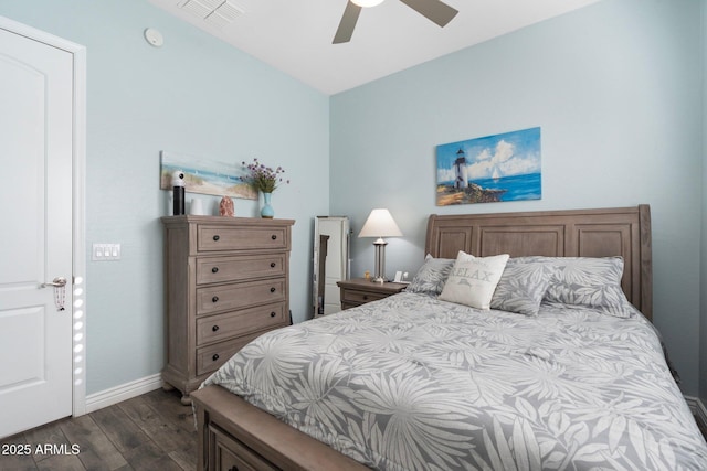 bedroom featuring dark wood-type flooring and ceiling fan