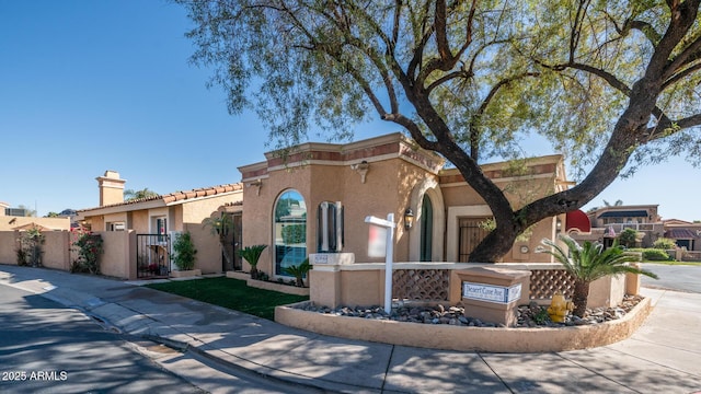 view of mediterranean / spanish-style home