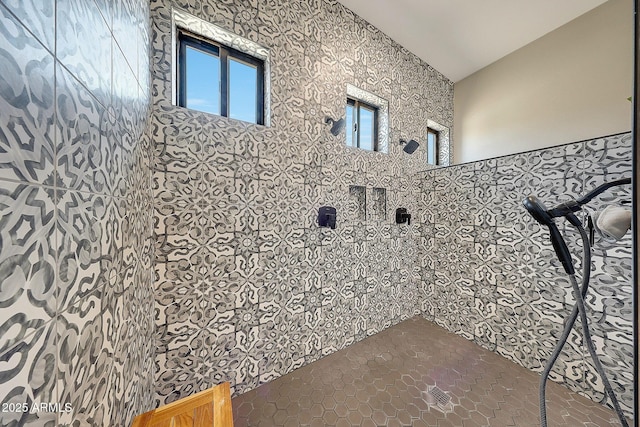 26112 N 7th Ave, Phoenix, AZ 85085 - bathroom featuring tile patterned flooring and tile walls