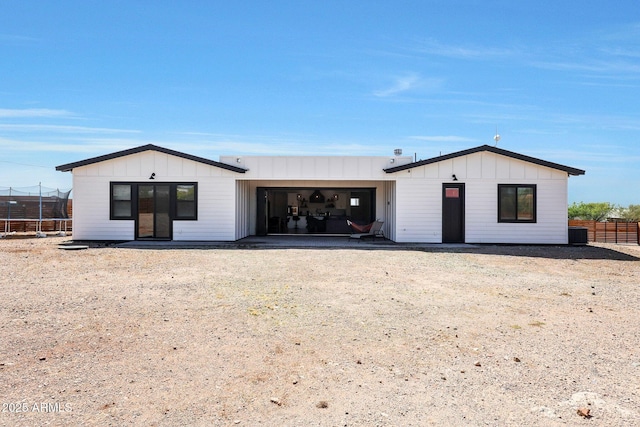 26112 N 7th Ave, Phoenix, AZ 85085 - view of outdoor structure with a garage