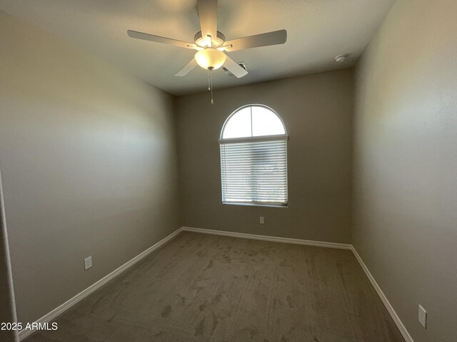 24146 N 162nd Ln, Surprise, AZ 85387 - spare room with carpet, ceiling fan, baseboards, and a smoke detector