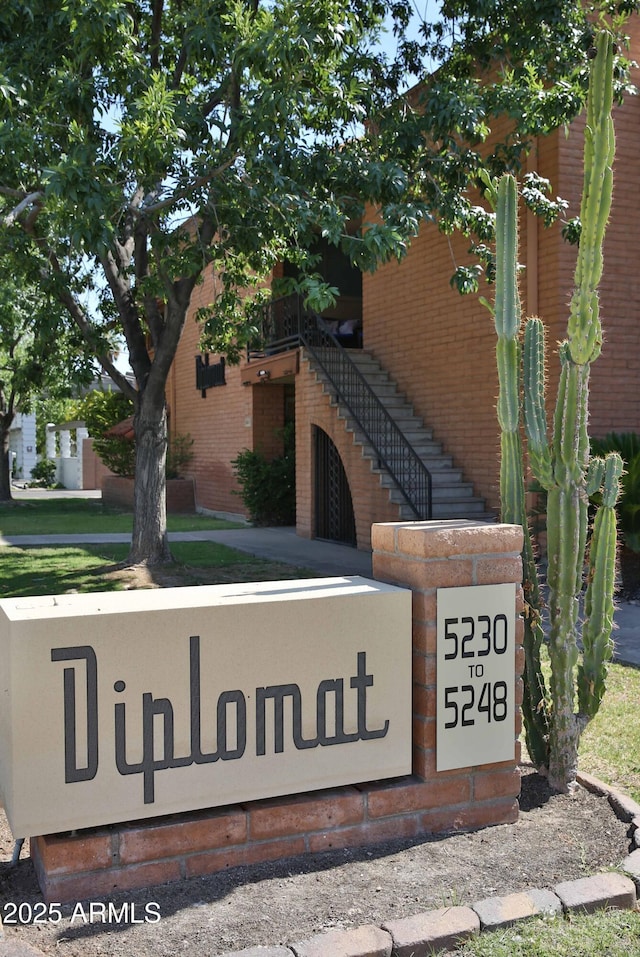 5246 N 20th St Unit B1, Phoenix, AZ 85016 - view of community / neighborhood sign