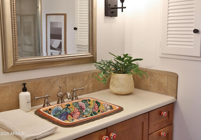 5246 N 20th St Unit B1, Phoenix, AZ 85016 - bathroom with vanity
