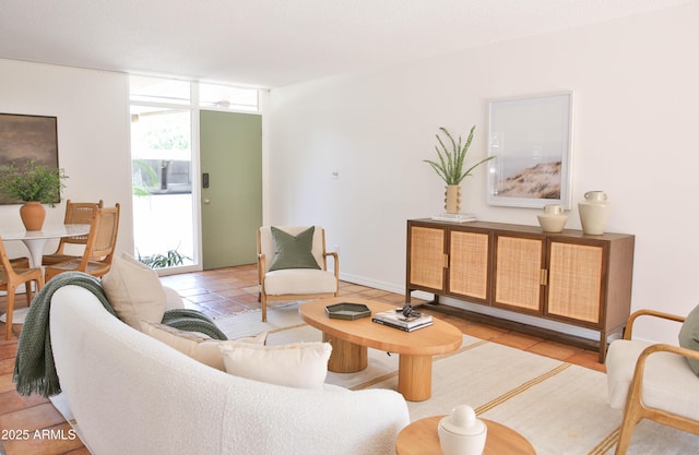 5246 N 20th St Unit B1, Phoenix, AZ 85016 - living room featuring light tile patterned flooring