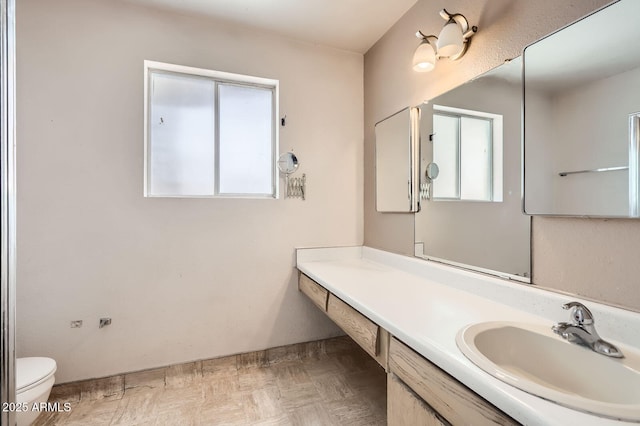 736 E Loyola Dr, Tempe, AZ 85282 - bathroom featuring plenty of natural light and vanity