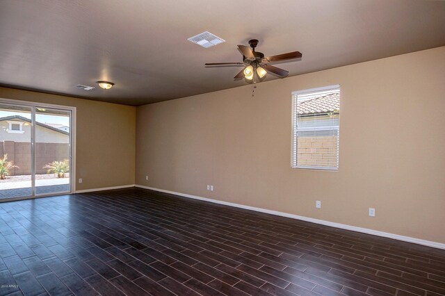 empty room featuring ceiling fan