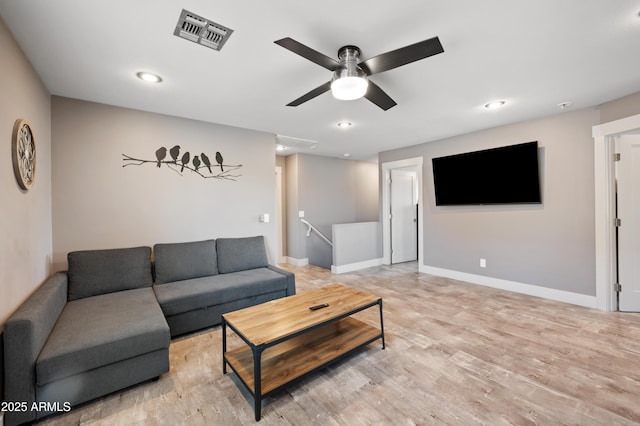 23211 N 22nd Pl, Phoenix, AZ 85024 - living area featuring light wood-style flooring, recessed lighting, baseboards, visible vents, and a ceiling fan