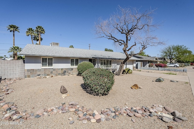 3138 N 82nd Pl, Scottsdale, AZ 85251 - ranch-style home featuring driveway, a garage, and fence
