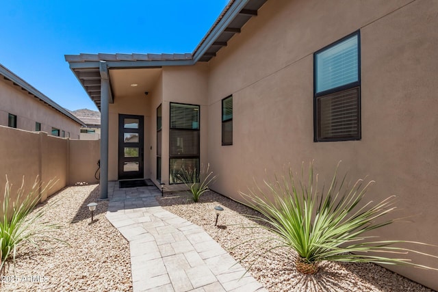 939 E Paseo Way, Phoenix, AZ 85042 - entrance to property with stucco siding