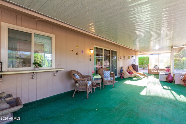 view of sunroom / solarium