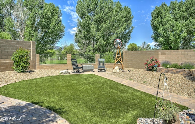 932 N Gomez St, Dewey, AZ 86327 - view of yard