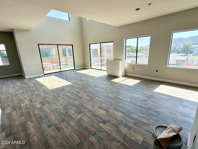 view of unfurnished living room