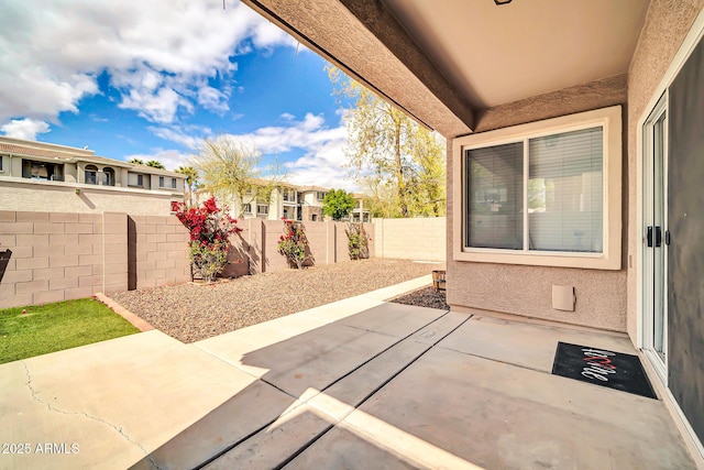 view of patio featuring a fenced backyard