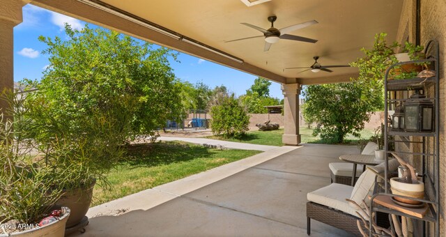2311 W Dobbins Rd, Phoenix, AZ 85041 - view of patio with ceiling fan