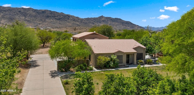 2311 W Dobbins Rd, Phoenix, AZ 85041 - mountain view
