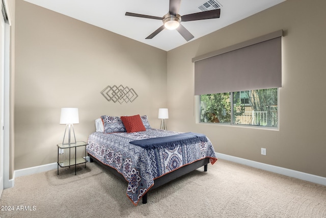 bedroom with carpet flooring and ceiling fan