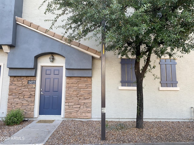 2402 E 5th St Unit 1472, Tempe, AZ 85288 - property entrance featuring stucco siding and stone siding