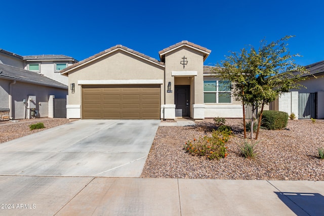 view of front facade with a garage