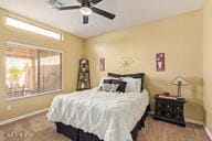 bedroom with ceiling fan