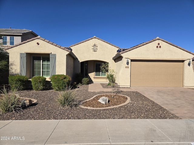 view of front of home featuring a garage