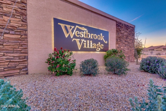 view of community / neighborhood sign