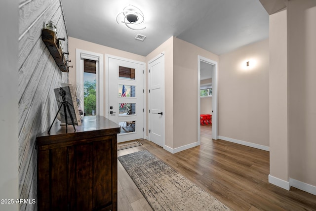 1500 W Pinetree Ct, Show Low, AZ 85901 - entryway with baseboards and wood finished floors