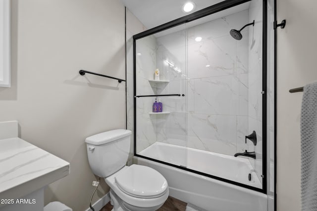 1500 W Pinetree Ct, Show Low, AZ 85901 - full bathroom with enclosed tub / shower combo and toilet