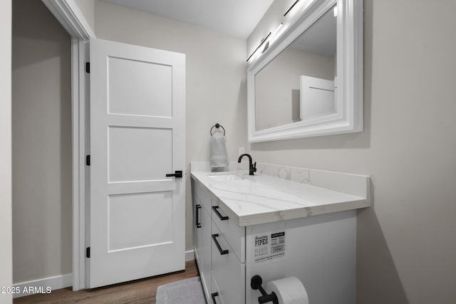 1500 W Pinetree Ct, Show Low, AZ 85901 - bathroom featuring wood finished floors and vanity