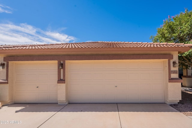 3665 E Thames Way, San Tan Valley, AZ 85140 - garage with concrete driveway