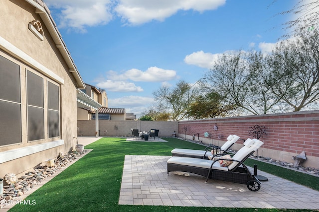 view of yard with a patio