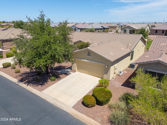 birds eye view of property featuring a residential view