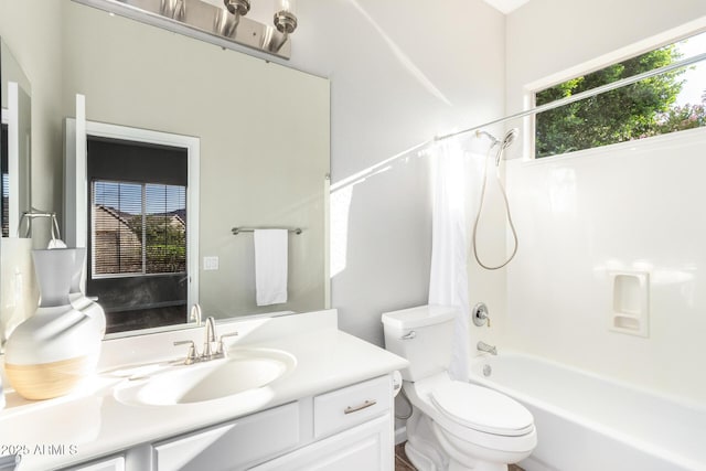 4215 W Hackamore Dr, Phoenix, AZ 85083 - full bath with vanity, shower / bathtub combination with curtain, and toilet