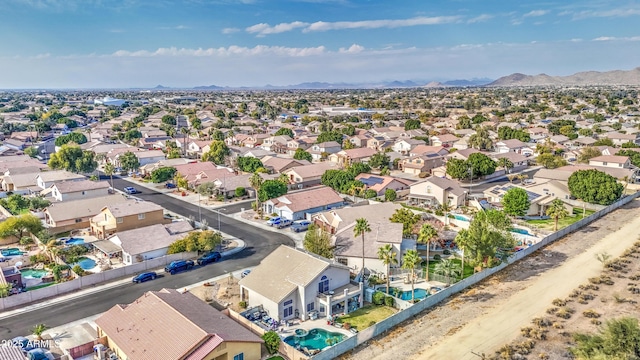 bird's eye view featuring a mountain view