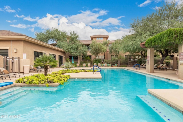 pool featuring fence