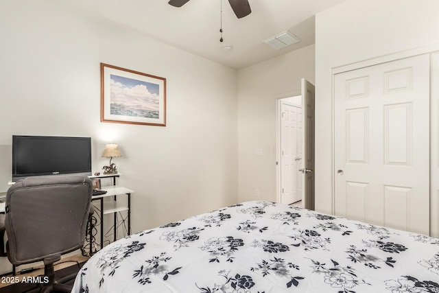 bedroom featuring a closet and ceiling fan