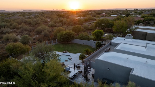 view of aerial view at dusk